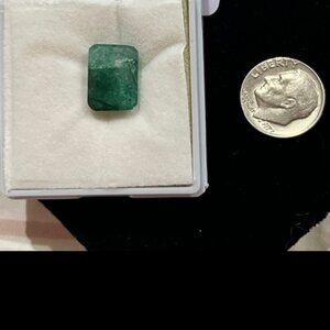 Beautiful 4.85 Carat Emerald Cut Natural Emerald - LOOSE STONE